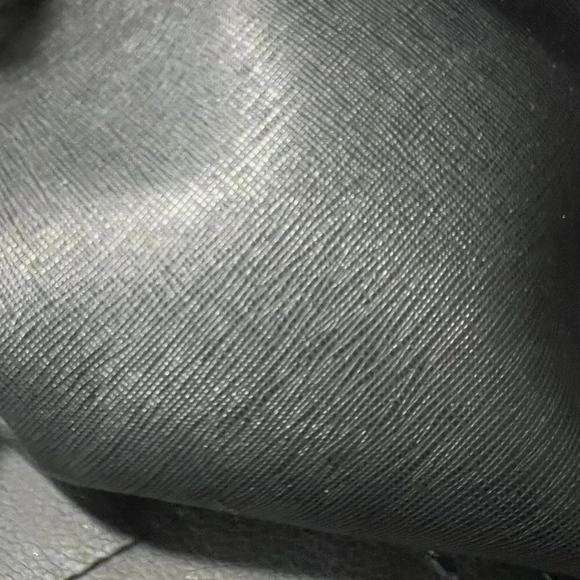 Michael Kors Hamilton Saffiano Leather Medium Satchel, Black w/ Silver Hardware - Picture 6 of 6